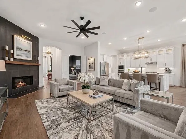 15211 Deseo Dr, Conroe, TX 77302