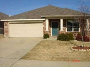 5704 Calf Creek Dr, Fort Worth, TX 76179