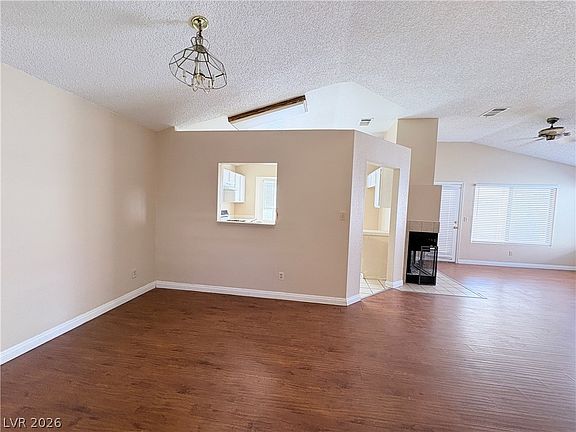 3rd image of 2737 Cathedral Ln
