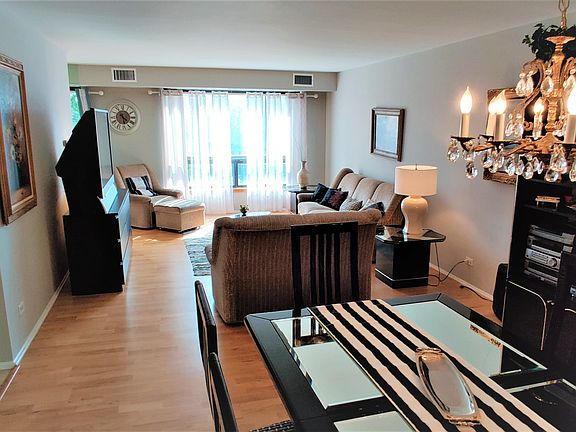 3rd image of 3700 Capri Ct APT 303