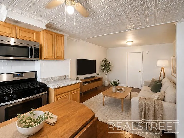 509 Hicks Street — Photo 1