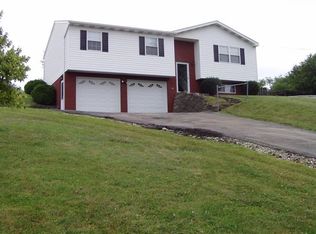 1050 Lynn Portal Rd, Washington, PA 15301