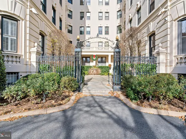 2205 California St NW APT 204, Washington, DC 20008