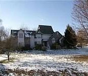 1st image of 11040 Parkwood Dr