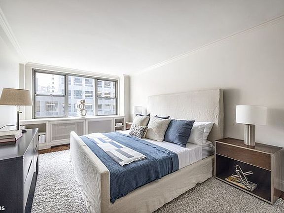 4th image of 209 E 56th St APT 8D