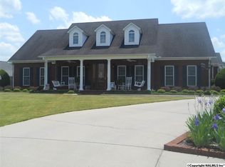 701 Appaloosa Ln SW, Decatur, AL 35603