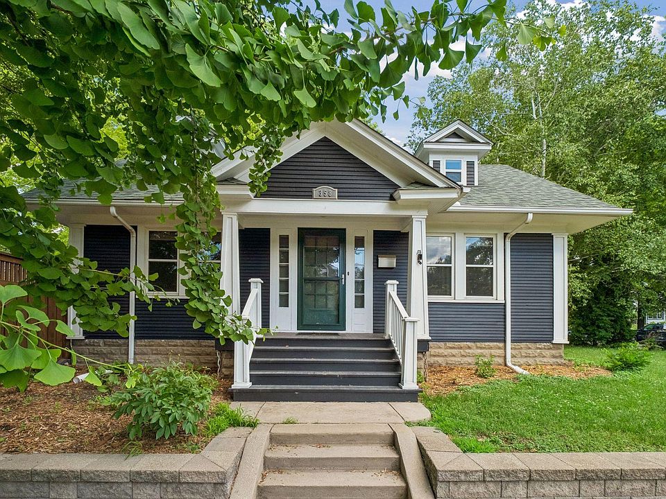 1st image of 358 Cretin Ave S