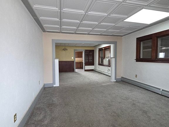 2nd image of 510 N 4th St