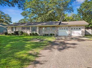 1423 S Main St, Lindale, TX 75771