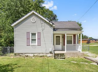 903 N Hillcrest Ave, Springfield, MO 65803