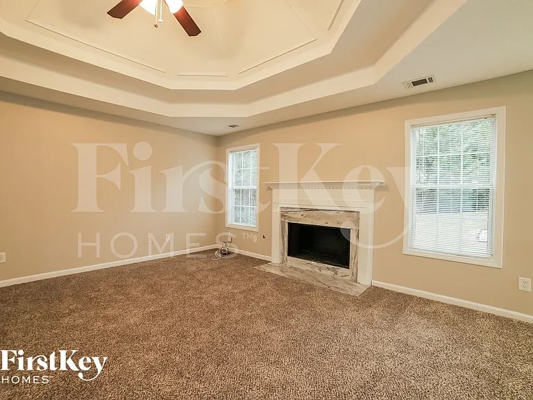 1360 Princeton View Ct — Photo 3