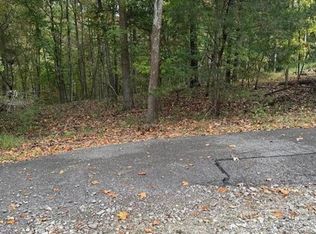 971 Penny Royal Ln, Brandenburg, KY 40108