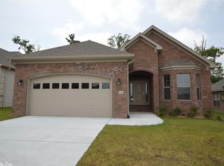 240 Nantucket Loop, Maumelle, AR 72113