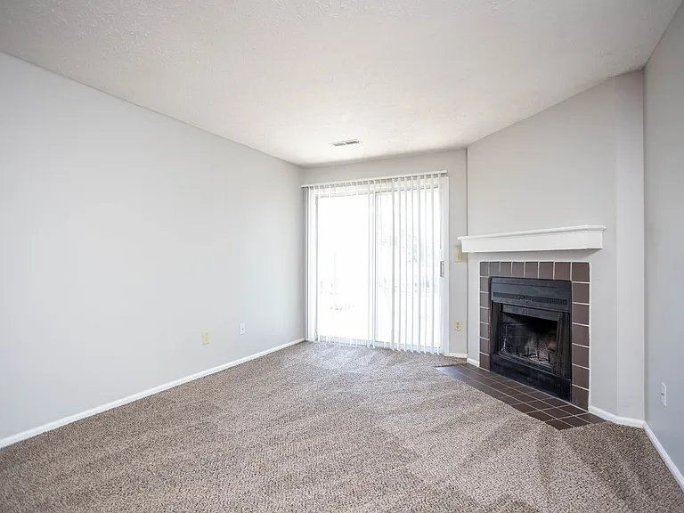 2137 Bentwood Cir #2137-1C — Photo 23