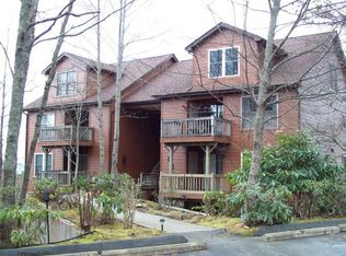 701 Toxaway Vws, Lake Toxaway, NC 28747
