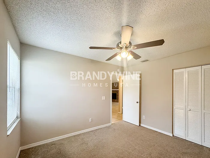 8236 Weybridge Dr — Photo 17