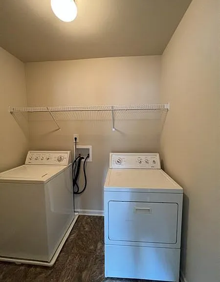 921 Prather Ct — Photo 30