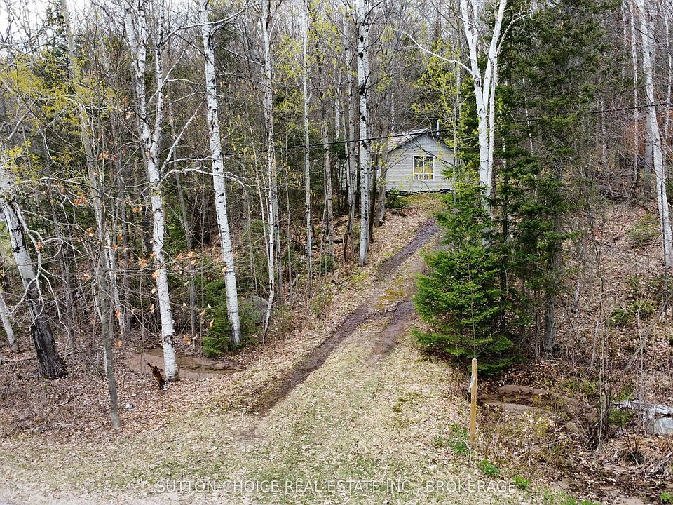 1st image of 1876 Alsace Rd