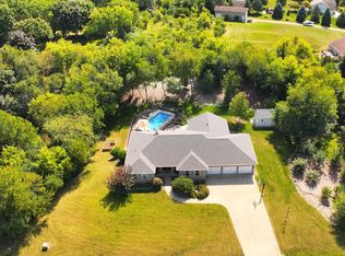 33303 Wyandotte Way, East Troy, WI 53120