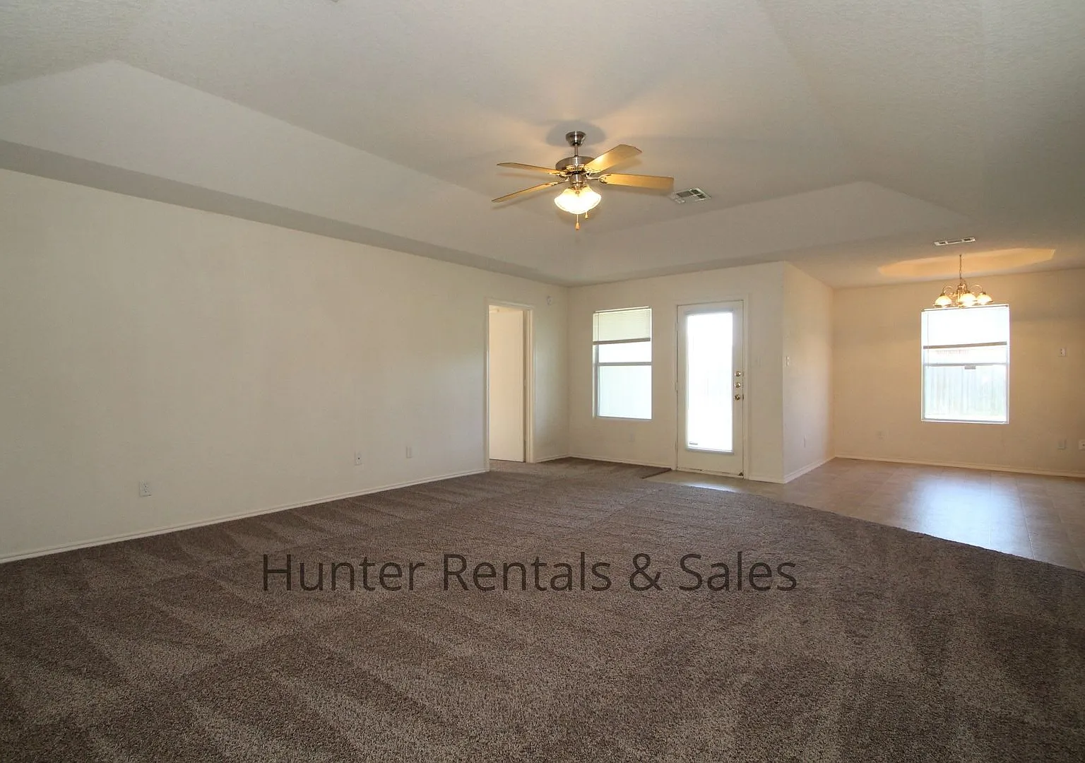 Need Space? This is it — Photo 4