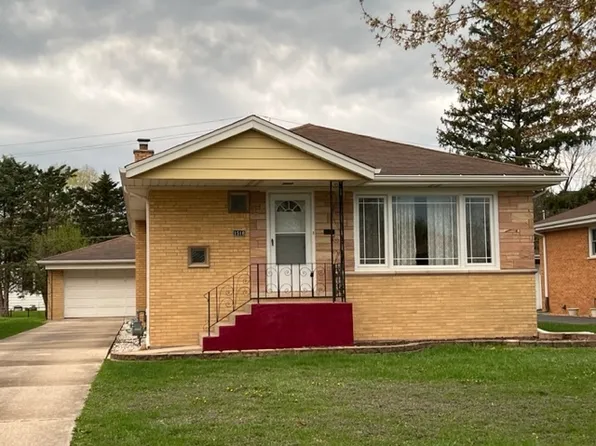 1518 Forest Rd, La Grange Park, IL 60526
