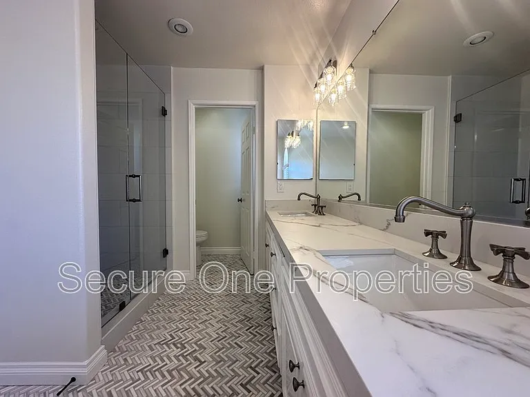 1740 Amarelle St — Photo 22