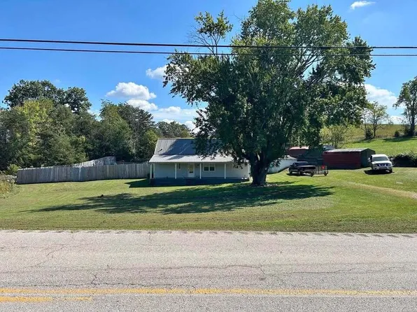 224 State Highway 746, Frenchburg, KY 40322