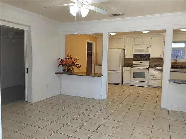 2025 Starling Dr — Photo 7