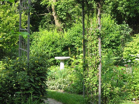 Entrance to gardens