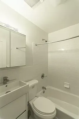 Rented by Metropolitan Property Group | media 7