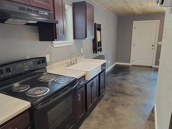 5th image of 695 S 17th St APT B