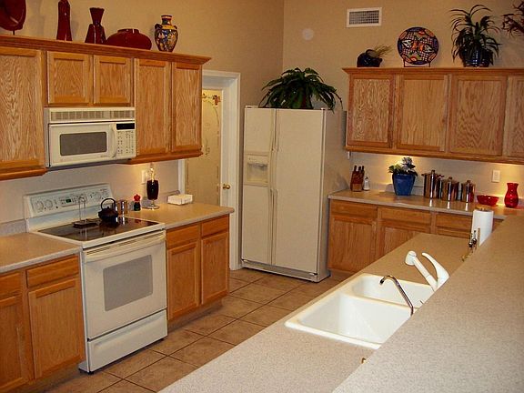 2nd image of 5823 W Aster Dr