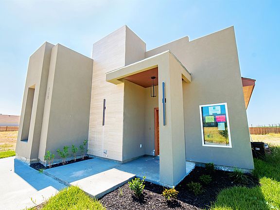 2nd image of 115 Lusitano Dr