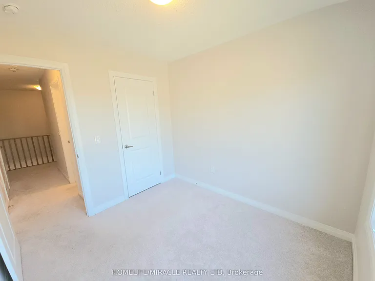 585 Colborne St E — Photo 24