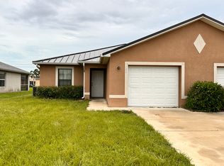 626 SE 13th Ave, Cape Coral, FL 33990