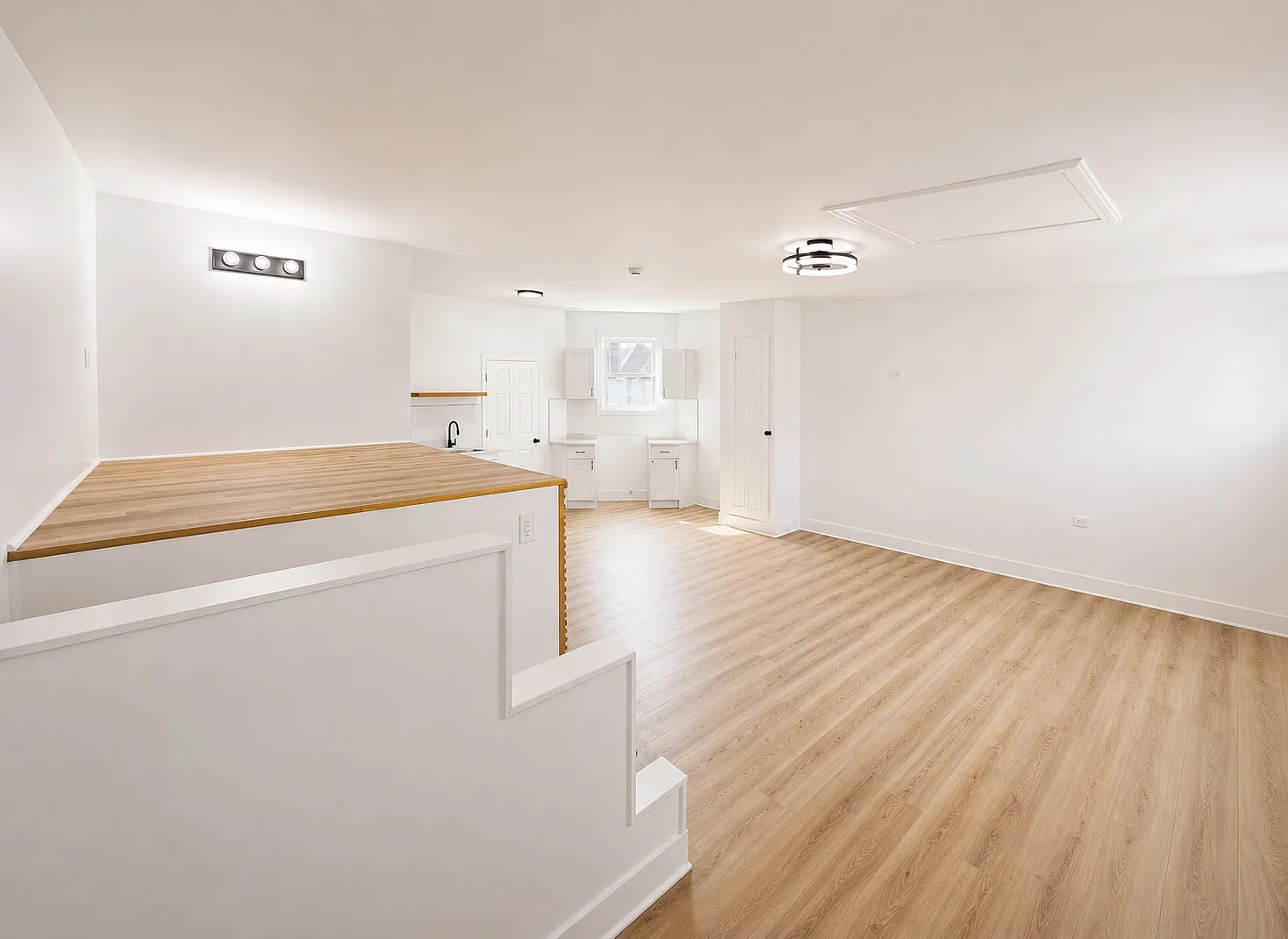 Studio, 500 sqft, $1,495 — Photo 4