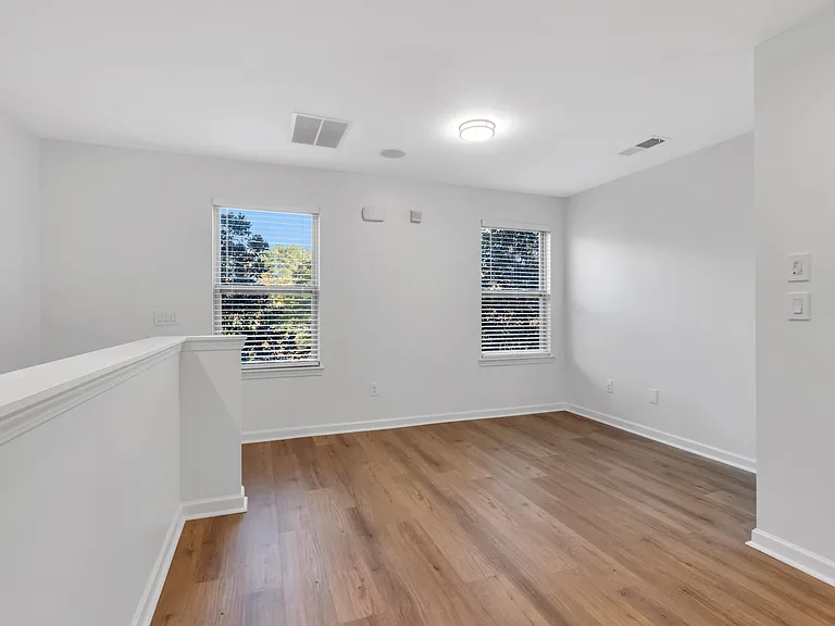 1633 Trailview Way — Photo 15