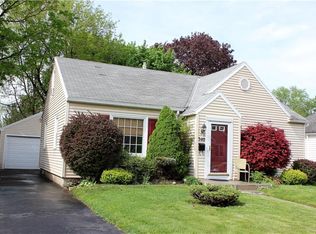 340 Spencer Rd, Rochester, NY 14609