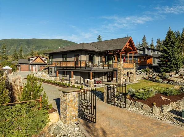 7343 Lakefront Pl, Cowichan Valley, BC V0R 2G1