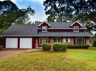 3002 Williamsburg Dr, Tyler, TX 75701