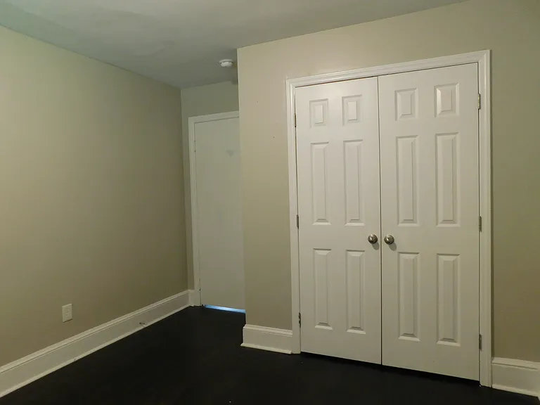 411 Gray Dr — Photo 12