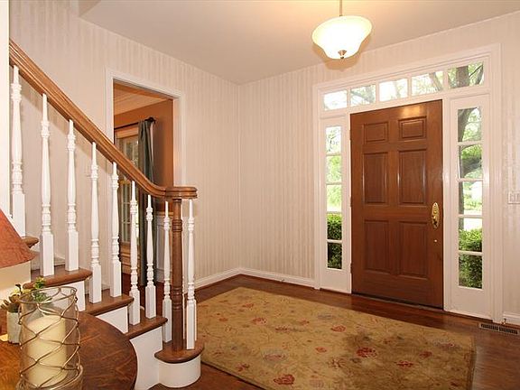 2nd image of 857 Miamiridge Dr