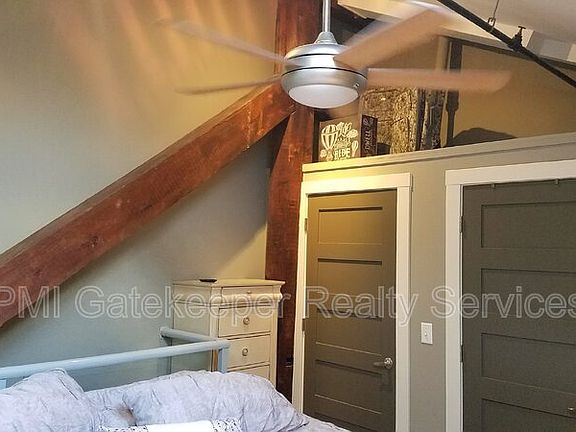 3rd image of 1202 Main St APT 13