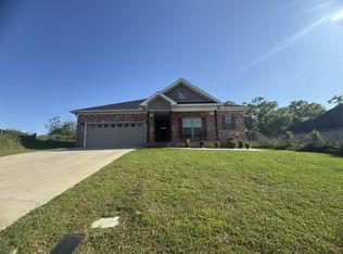 107 Meer Busch Ln, Enterprise, AL 36330