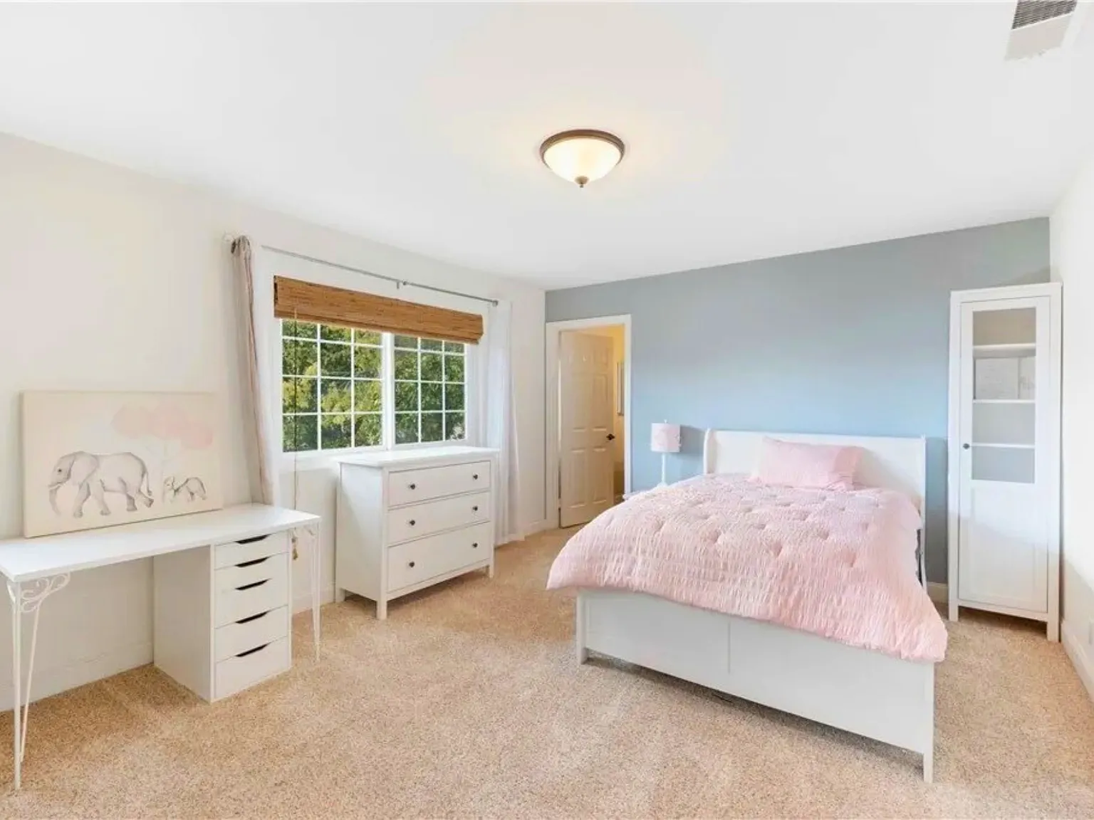 5075 Calypso Ct — Photo 2