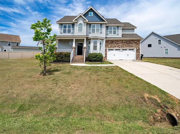 669 Winding Oak Way, Clayton, NC 27520