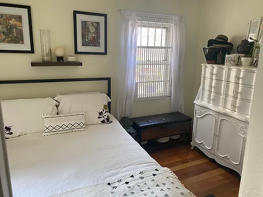 Rented by Bedford 6 Real Estate | media 7