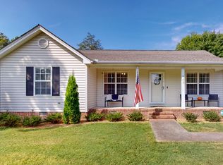 708 Adams Dr, Shelbyville, TN 37160