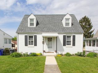 1036 Fairview Rd, Hagerstown, MD 21742