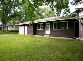 105 9th St, Jordan, MN 55352